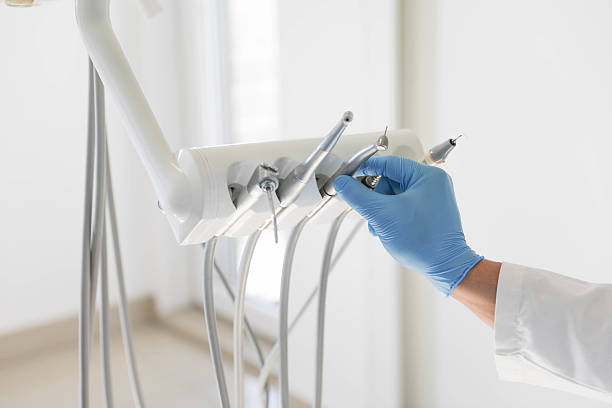 24/7 Emergency Dental Crowns And Bridges experts in Salt Creek Commons, IN